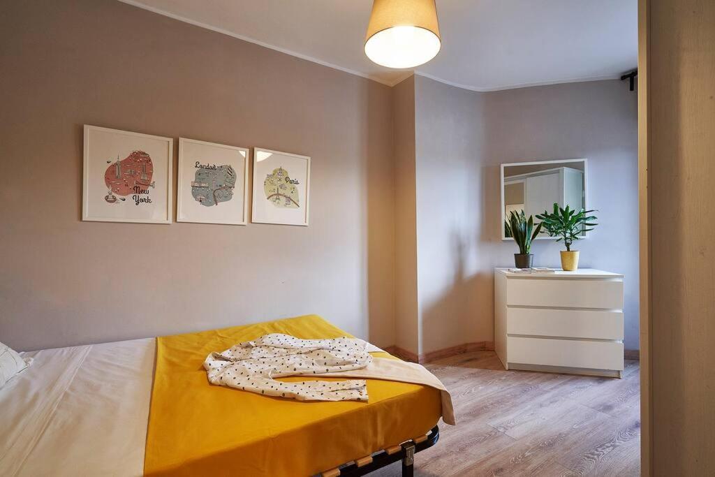 Bebarceloner Sant Andreu Apartments - 3 Bedrooms Exterior photo