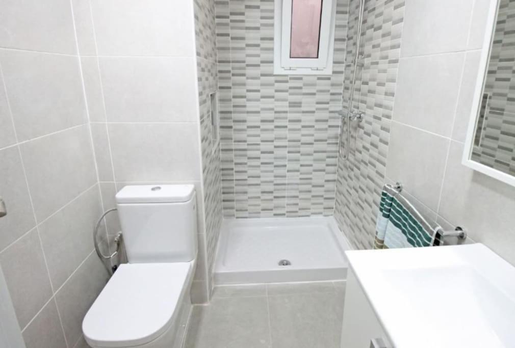 Bebarceloner Sant Andreu Apartments - 3 Bedrooms Exterior photo